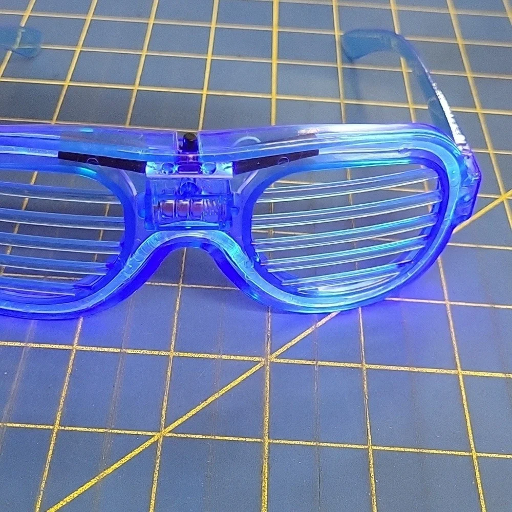 Blue Shutter Light Up 3 Different Speeds Shades Glasses